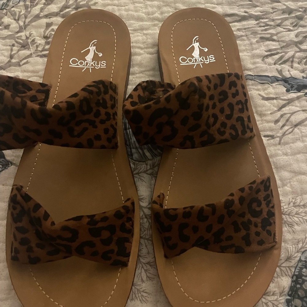 Corkys Women's Leopard Print Sandals